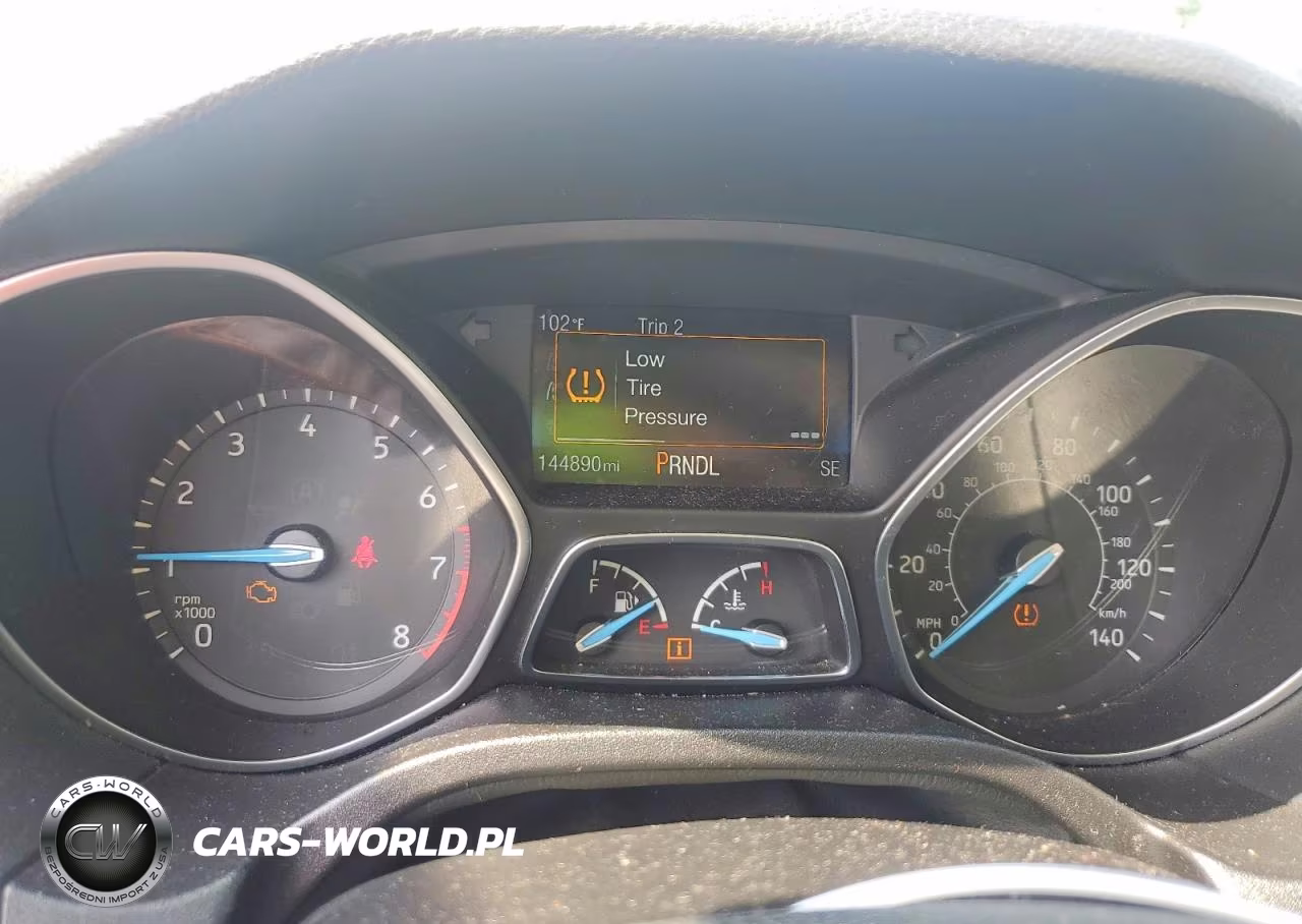 2017 Ford Focus Se VIN:1FADP3F21HL209013 - 9