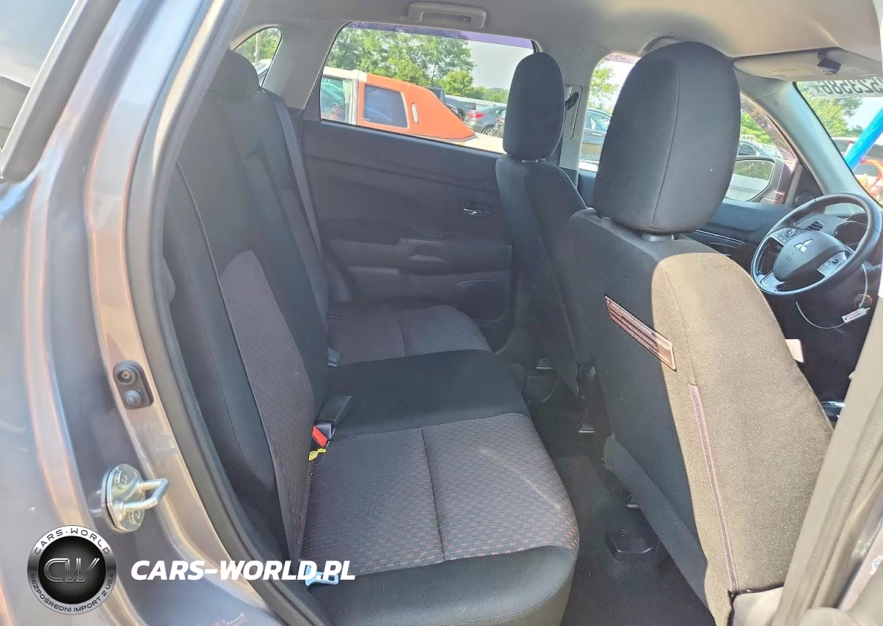 2017 Mitsubishi Outlander Sport Es VIN:JA4AR3AUXHZ037183 - 11