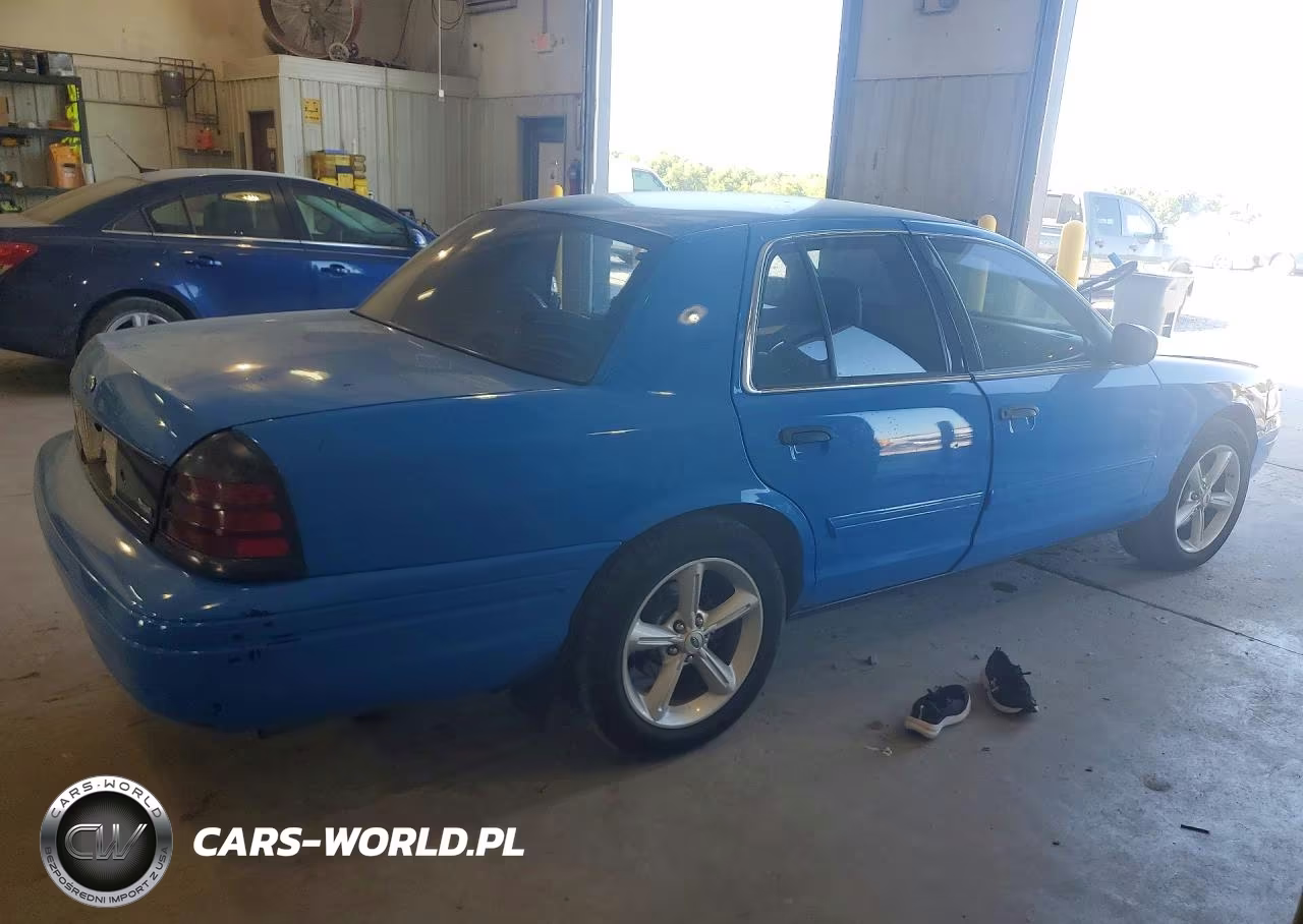 2010 Ford Crown Victoria Police Interceptor VIN:2FABP7BV2AX121627 - 3