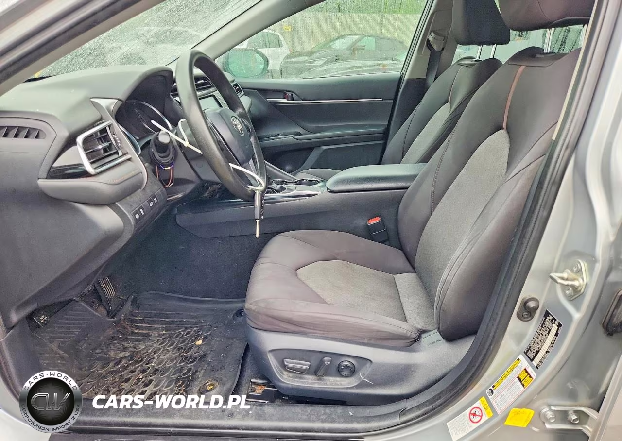 2018 Toyota Camry Le VIN:4T1B11HK0JU647487 - 7