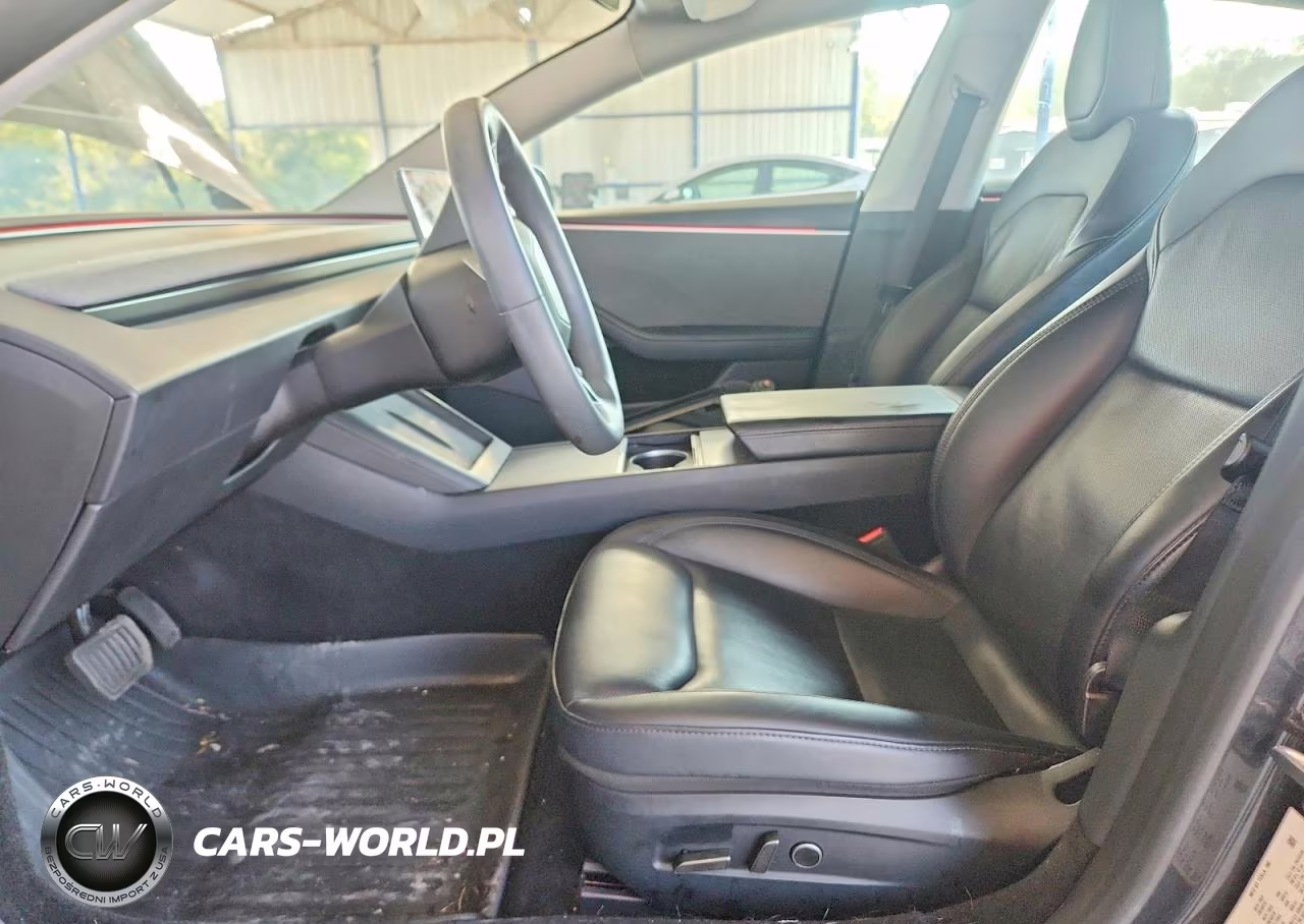 2025 Tesla Model 3 VIN:5YJ3E1EA2SF904779 - 7