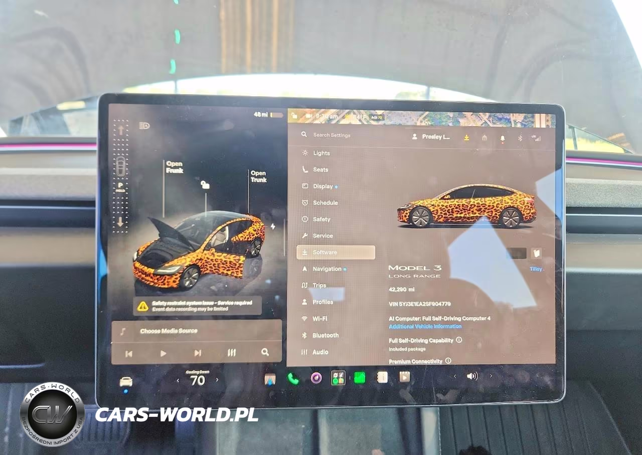 2025 Tesla Model 3 VIN:5YJ3E1EA2SF904779 - 9