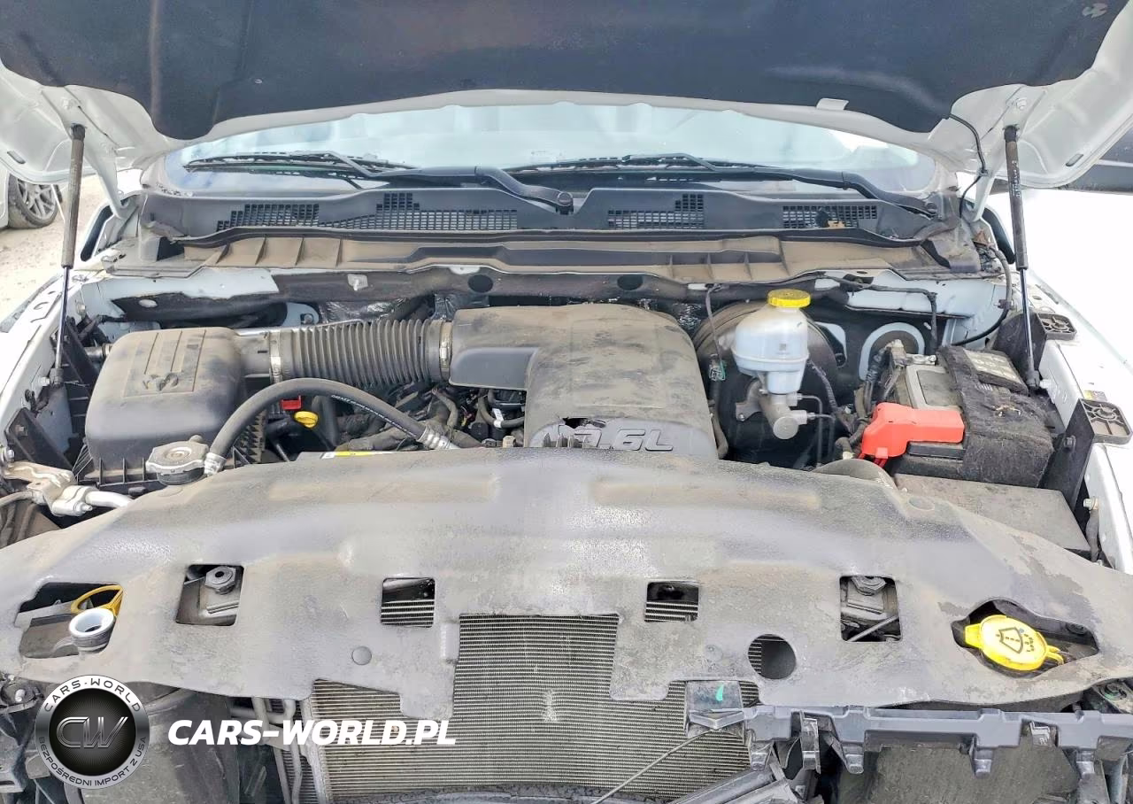 2023 Ram 1500 Classic Tradesman VIN:3C6JR7DG3PG594980 - 11