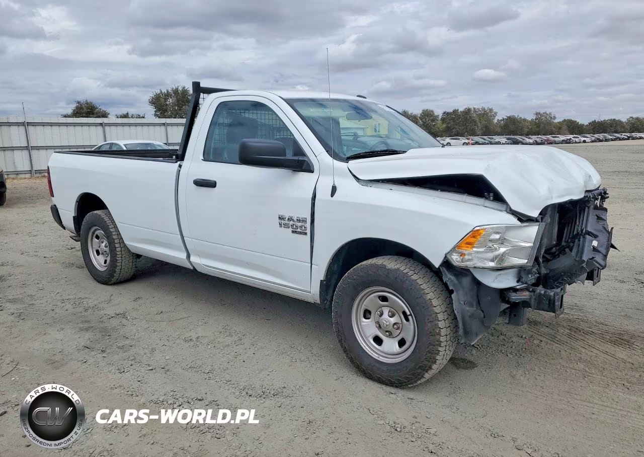2023 Ram 1500 Classic Tradesman VIN:3C6JR7DG3PG594980 - 4