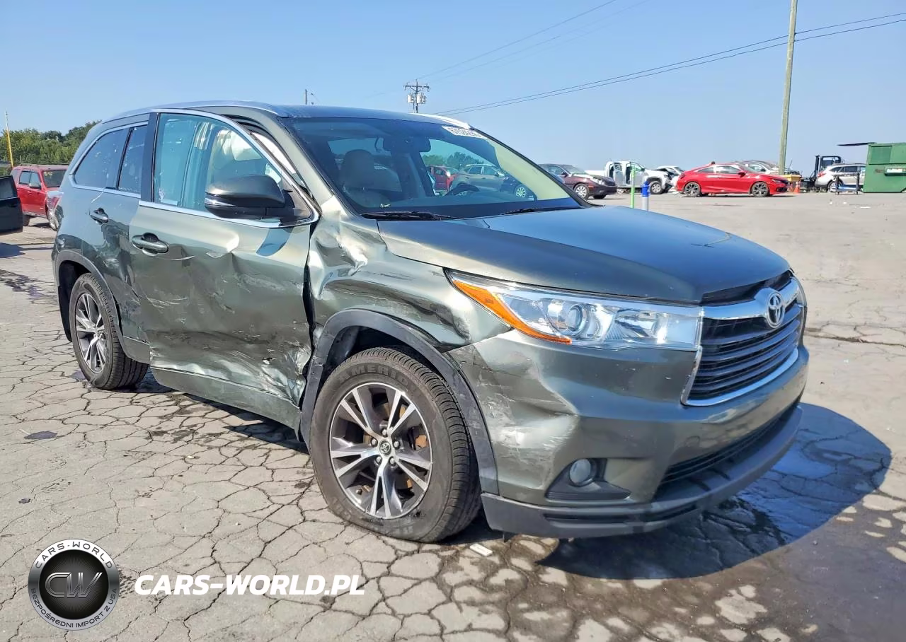 2016 Toyota Highlander Xle VIN:5TDJKRFH9GS300451 - 4