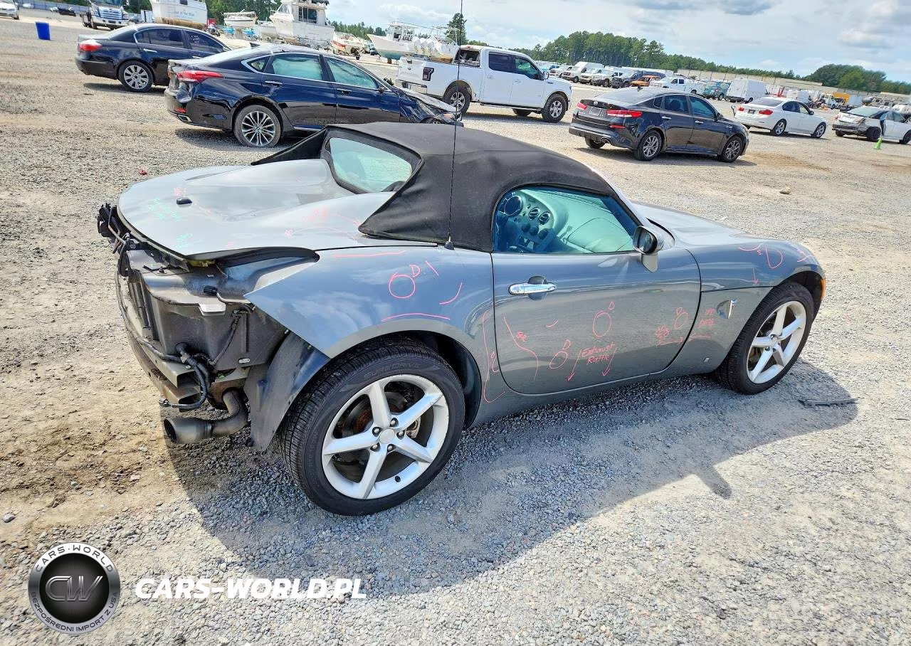 2007 Pontiac Solstice VIN:1G2MB35B87Y140384 - 3