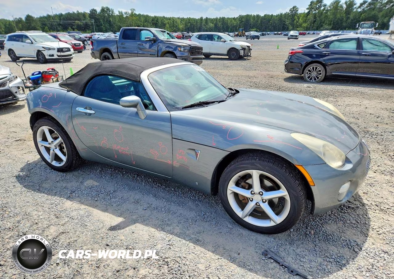 2007 Pontiac Solstice VIN:1G2MB35B87Y140384 - 4