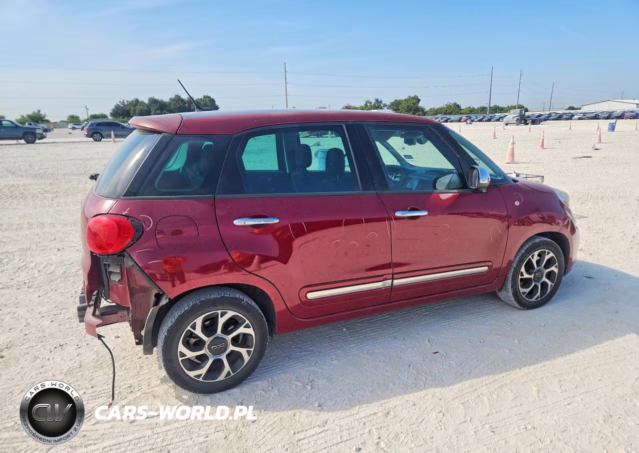 2014 Fiat 500L Lounge VIN:ZFBCFACHXEZ022239 - 3