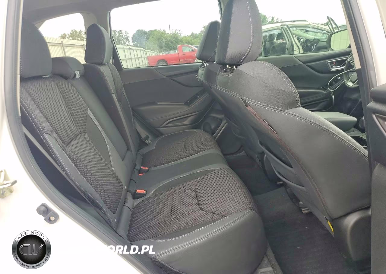 2020 Subaru Forester Premium VIN:JF2SKAJC3LH596794 - 10