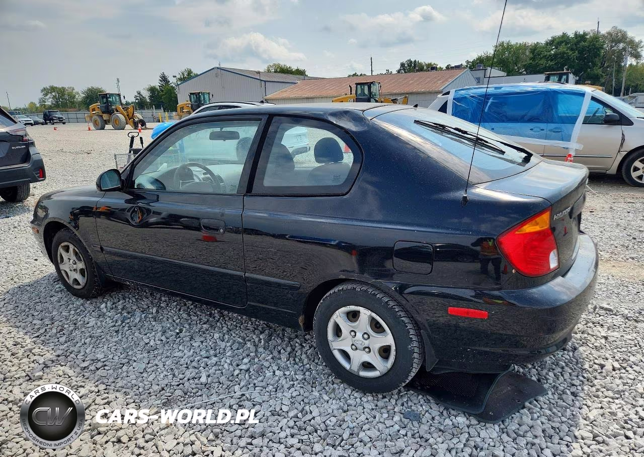 2005 Hyundai Accent Gls VIN:KMHCG35CX5U323559 - 2