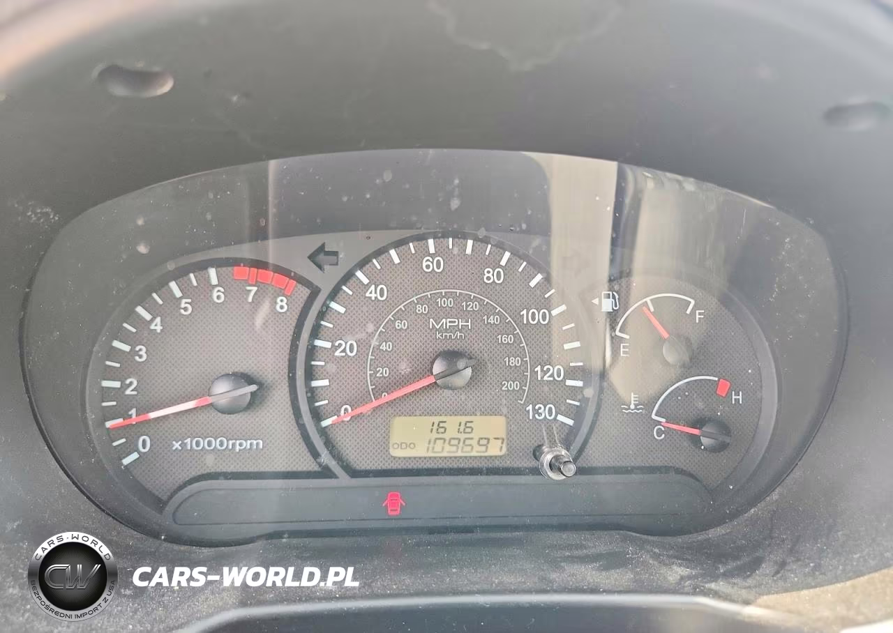 2005 Hyundai Accent Gls VIN:KMHCG35CX5U323559 - 9