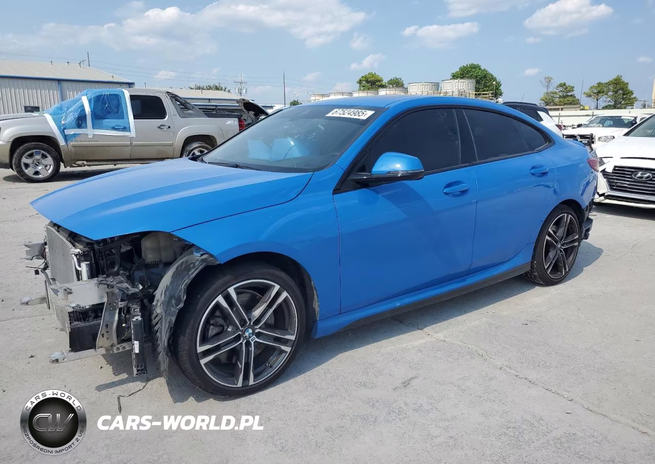2021 BMW 228I – zdjęcie 1 z 13