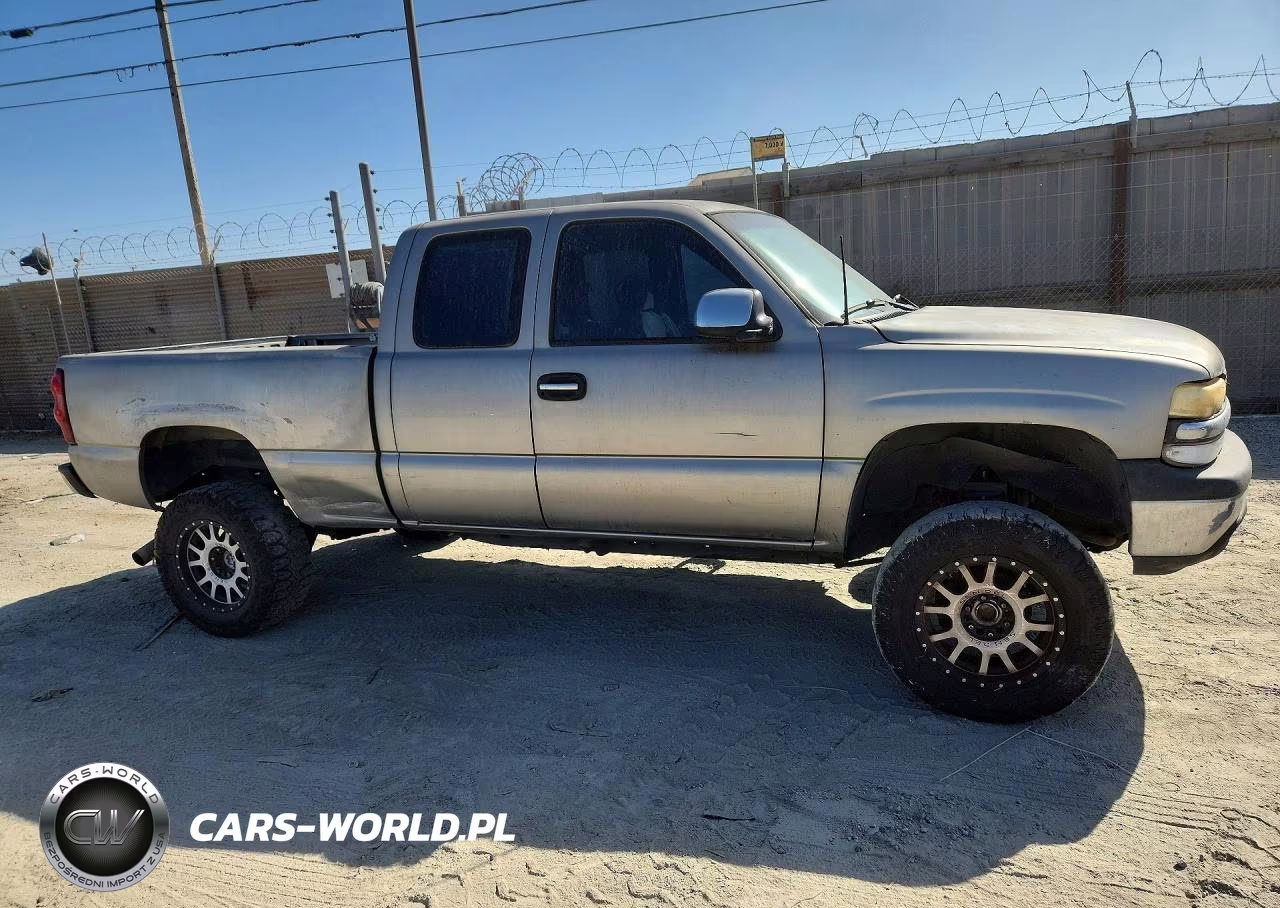 2002 Chevrolet Silverado C1500 VIN:1GCEC19V12Z334411 - 4