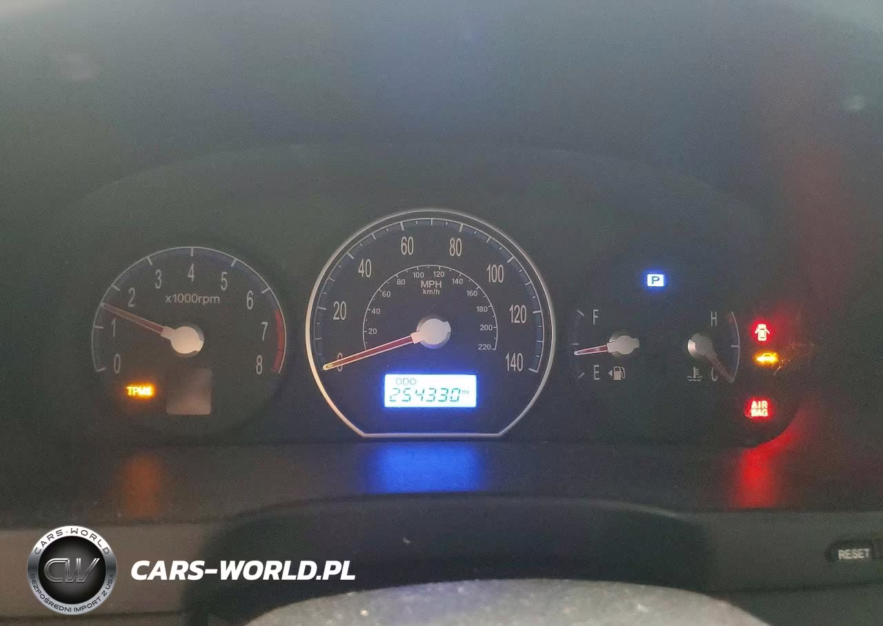 2007 Hyundai Santa Fe Gls VIN:5NMSG13D27H093655 - 9