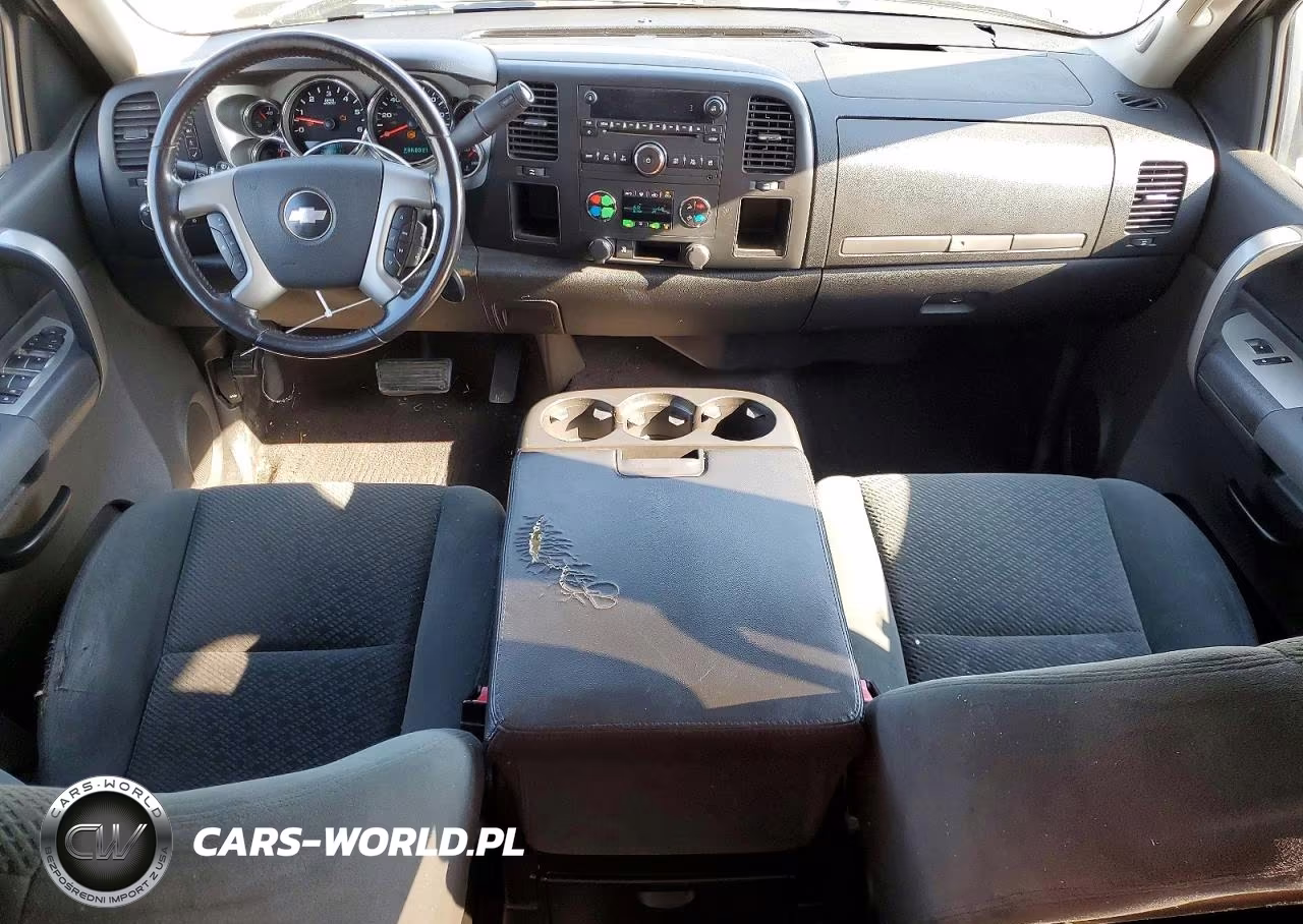 2008 Chevrolet Silverado C1500 VIN:3GCEC13J08G118984 - 8