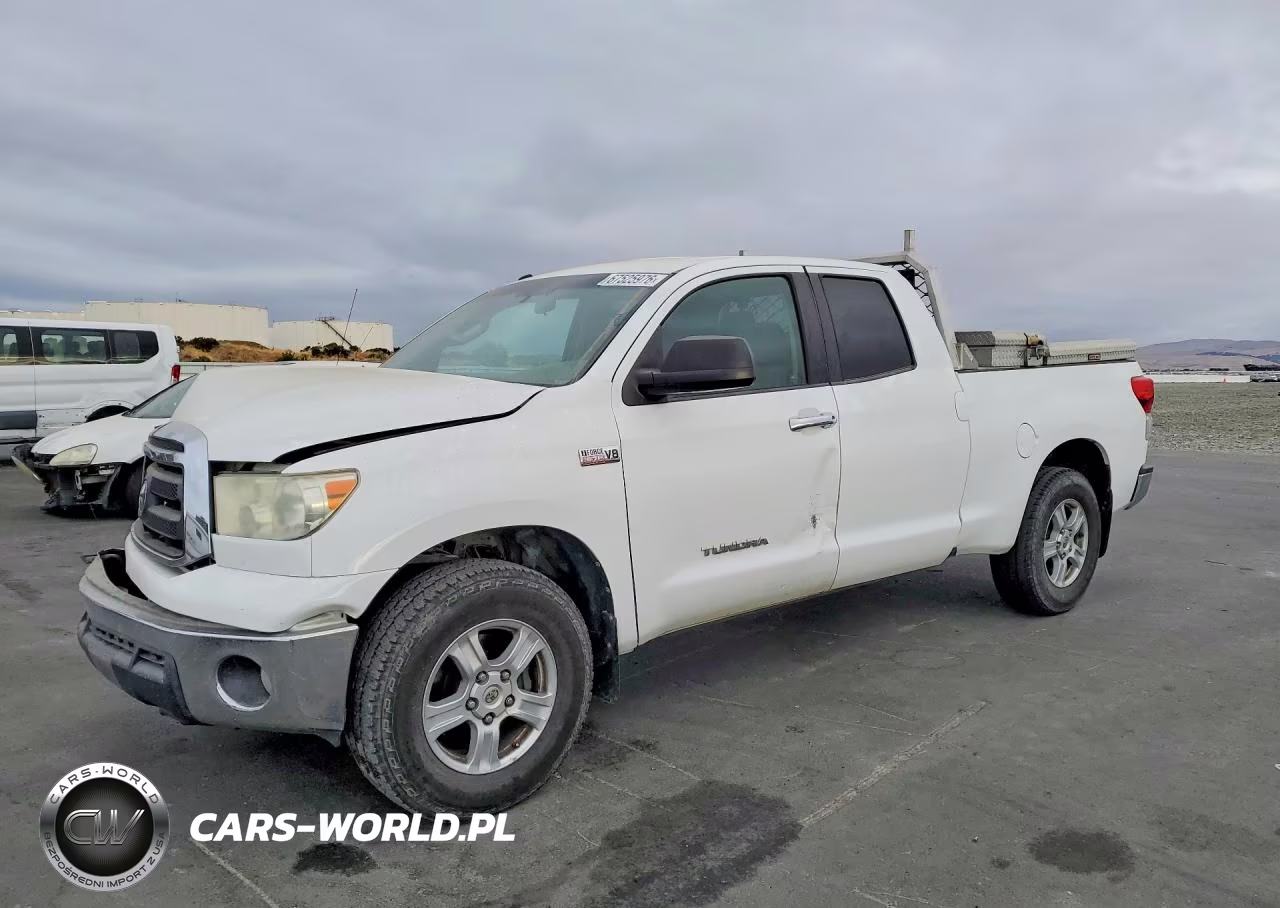 2013 Toyota Tundra Double Cab Sr5 – zdjęcie 1 z 12