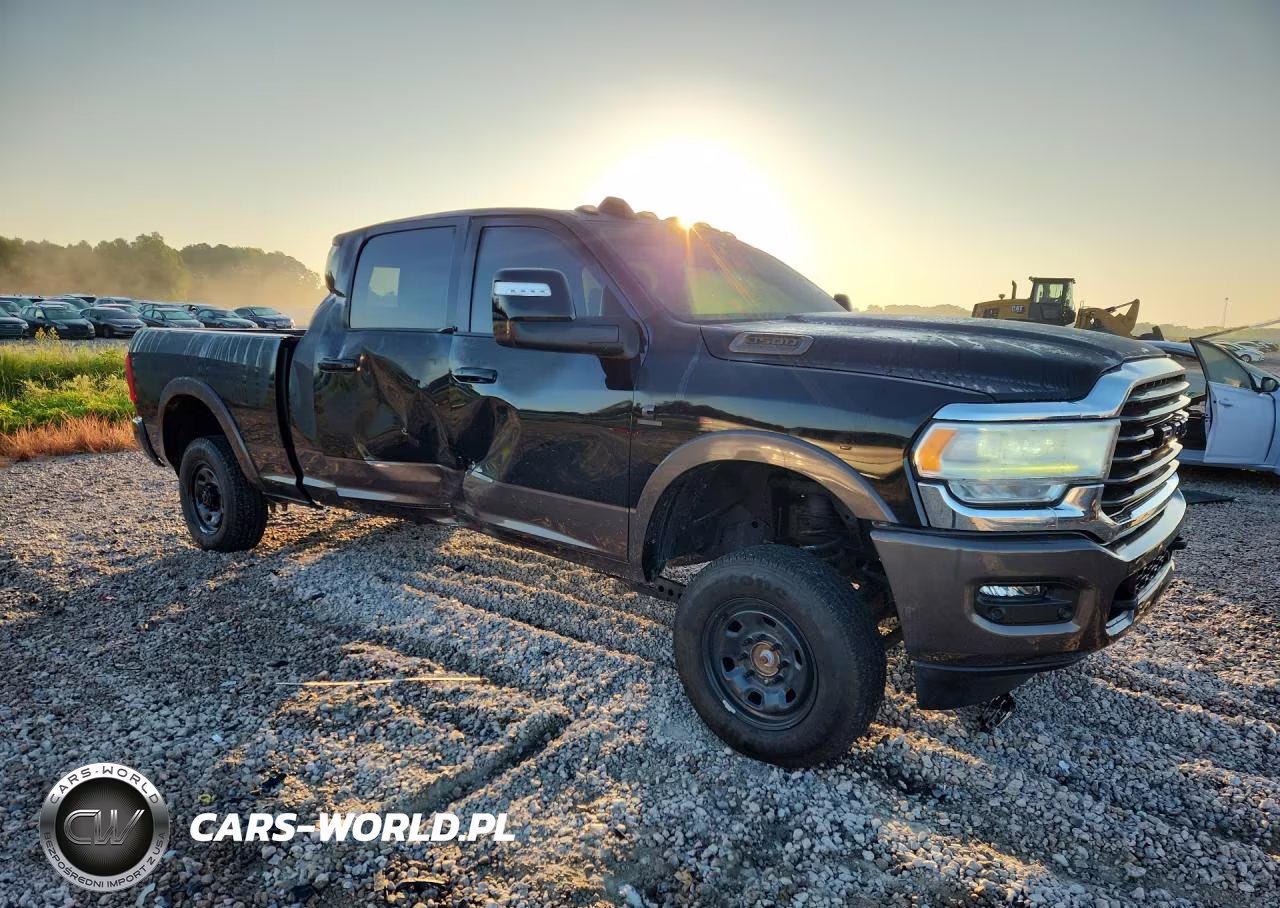 2024 Ram 3500 Longhorn VIN:3C63R3NL9RG335099 - 4
