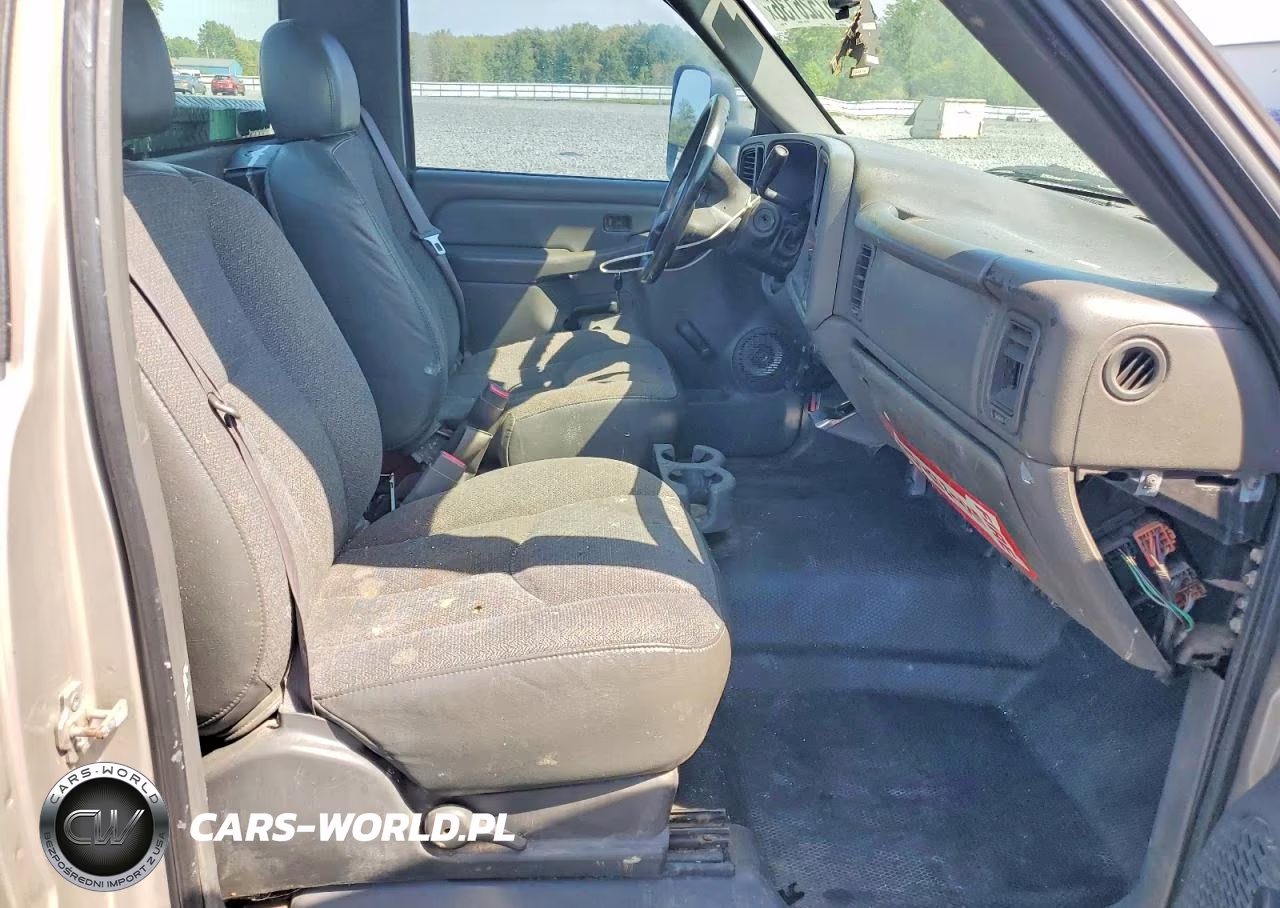 2005 GMC New Sierra C1500 VIN:1GTEC14X75Z353879 - 10