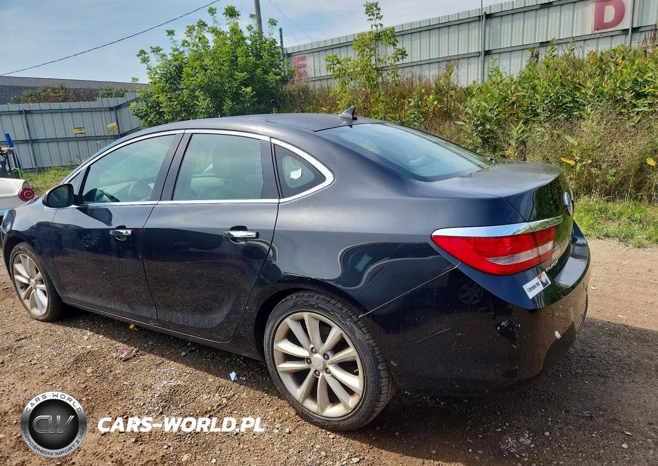 2014 Buick Verano Convenience VIN:1G4PR5SK0E4117704 - 2