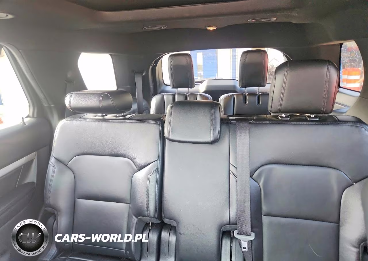 2016 Ford Explorer Xlt VIN:1FM5K8D8XGGA39125 - 10