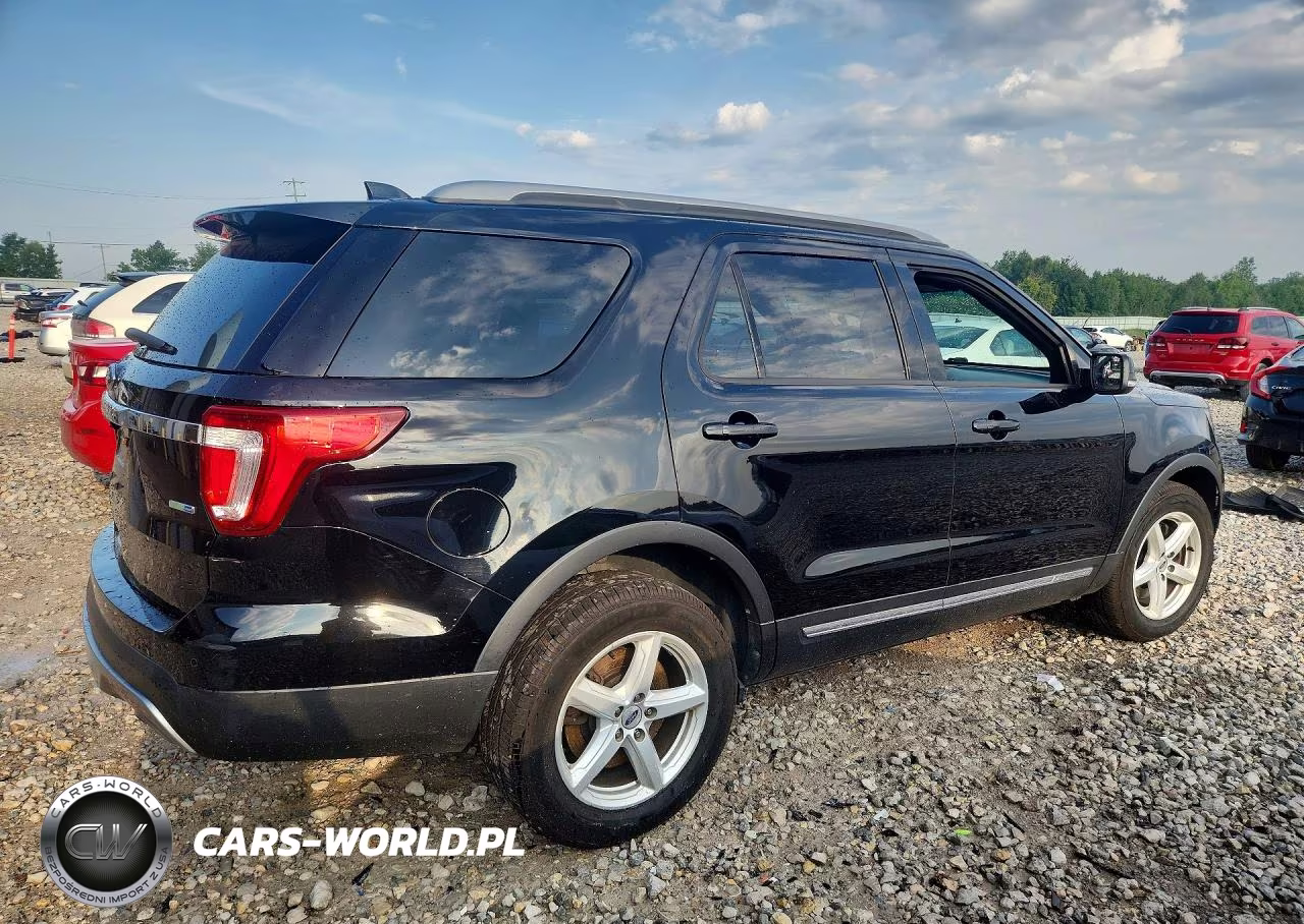 2016 Ford Explorer Xlt VIN:1FM5K8D8XGGA39125 - 3