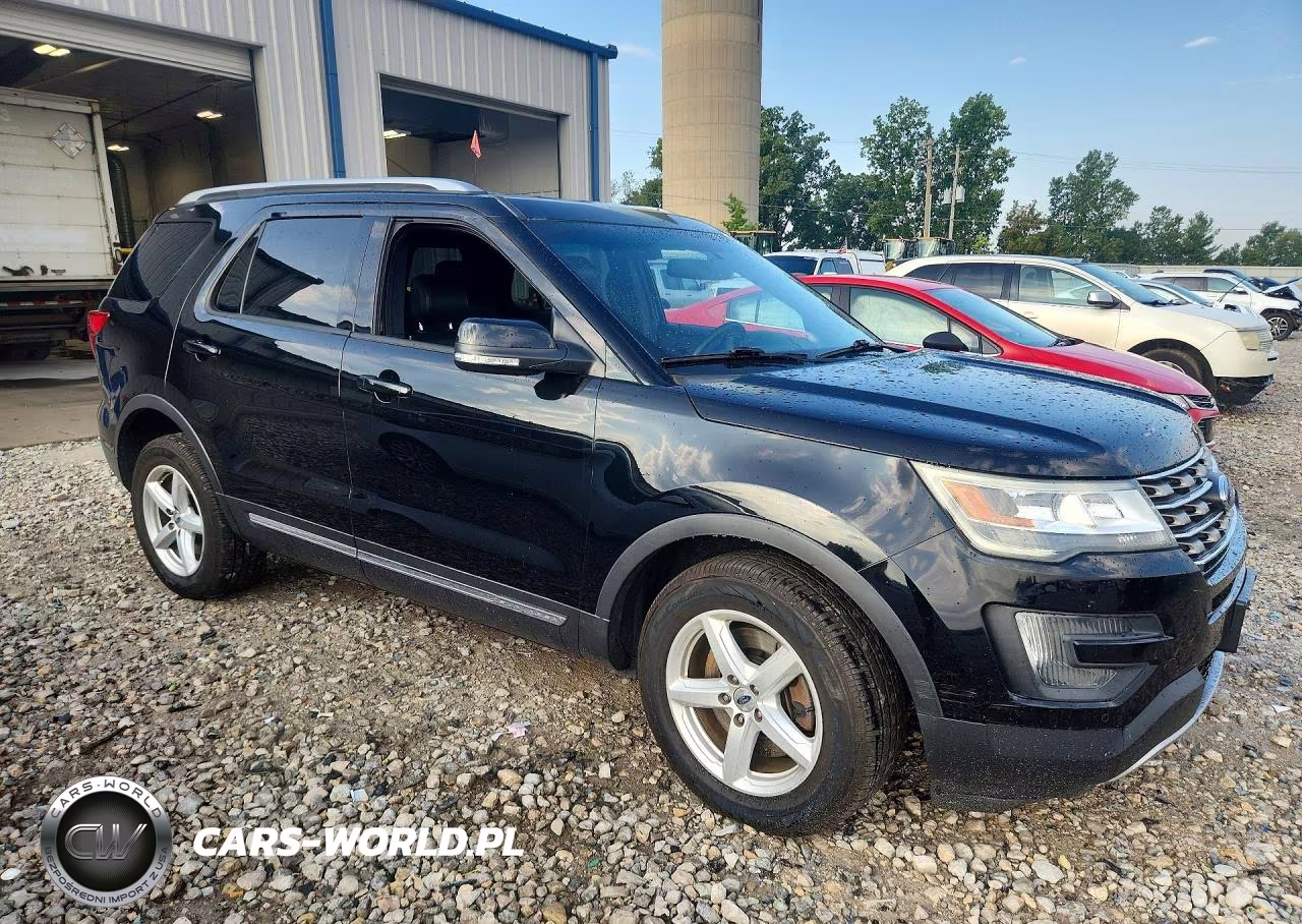 2016 Ford Explorer Xlt VIN:1FM5K8D8XGGA39125 - 4