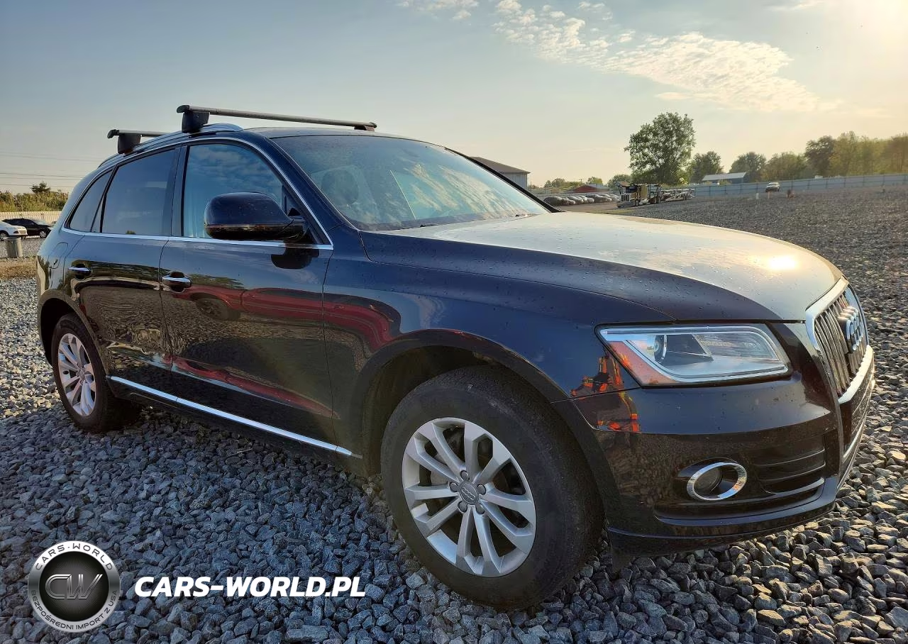 2016 Audi Q5 Premium VIN:WA1C2AFP2GA015583 - 4