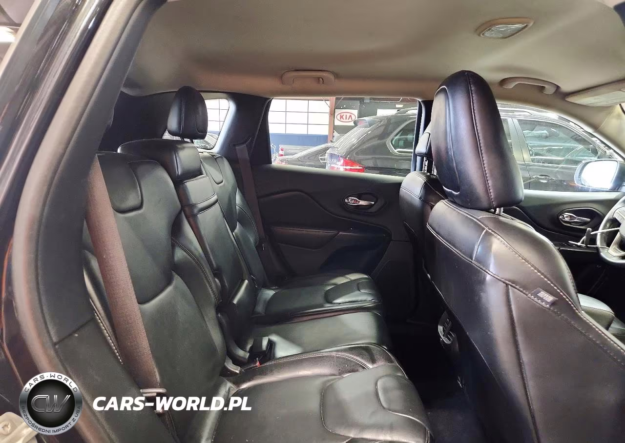 2016 Jeep Cherokee Limited VIN:1C4PJMDB4GW199897 - 11