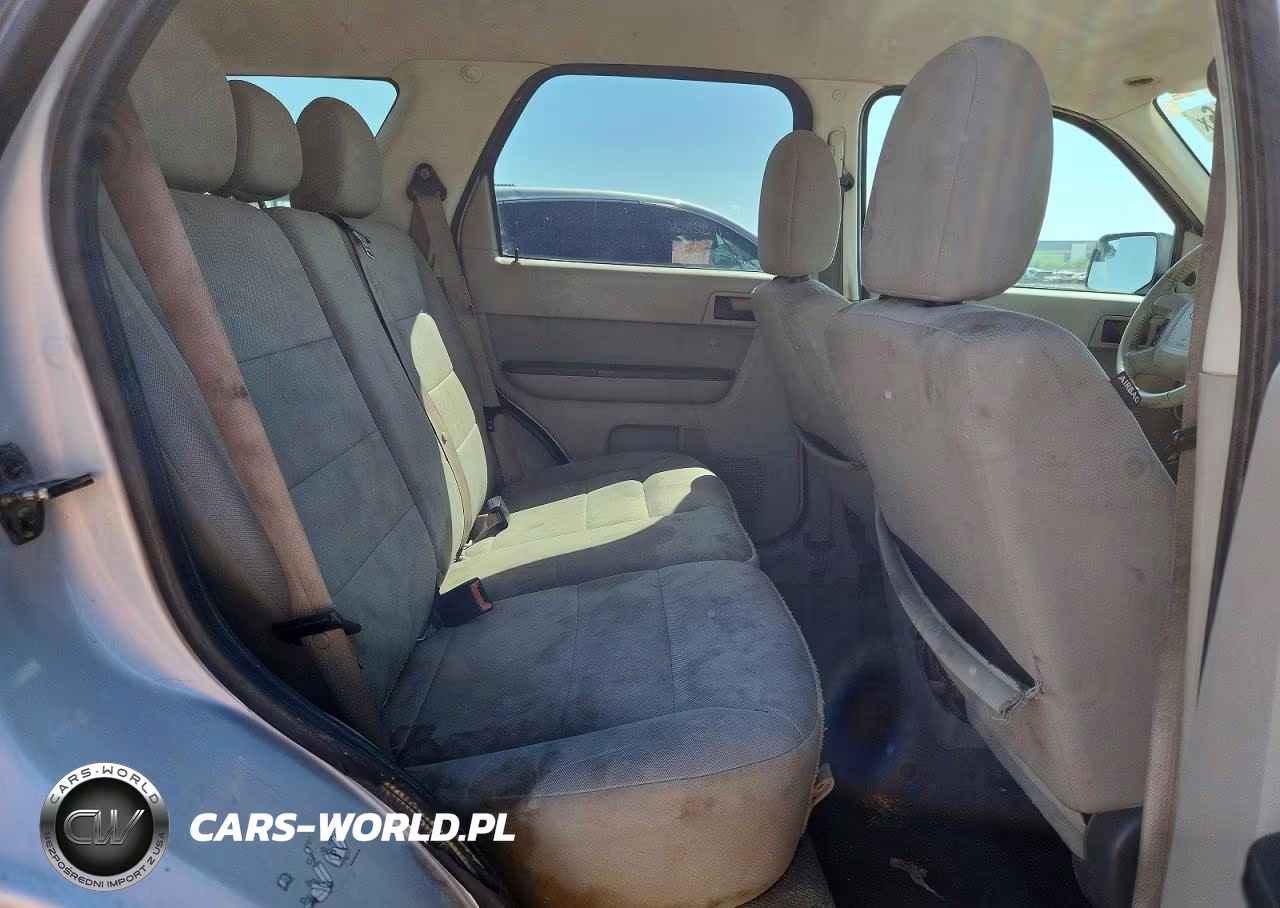 2010 Ford Escape Xlt VIN:1FMCU0D71AKD21328 - 11