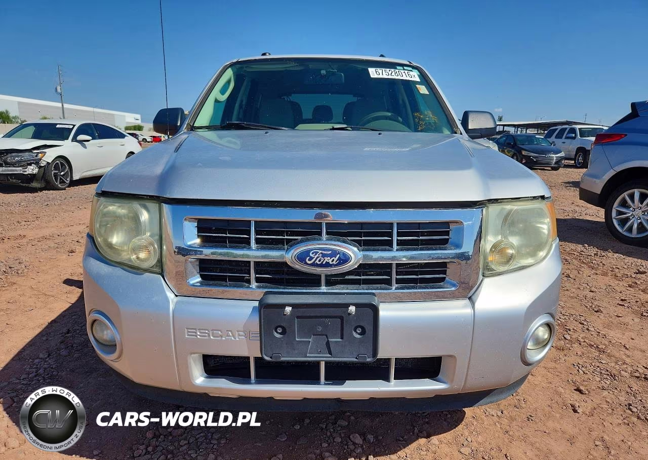 2010 Ford Escape Xlt VIN:1FMCU0D71AKD21328 - 5