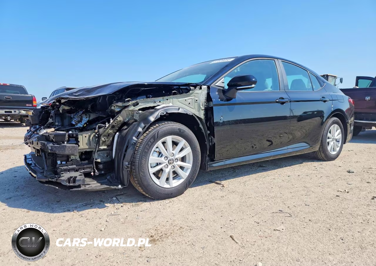 2026 Toyota Camry Le – zdjęcie 1 z 13