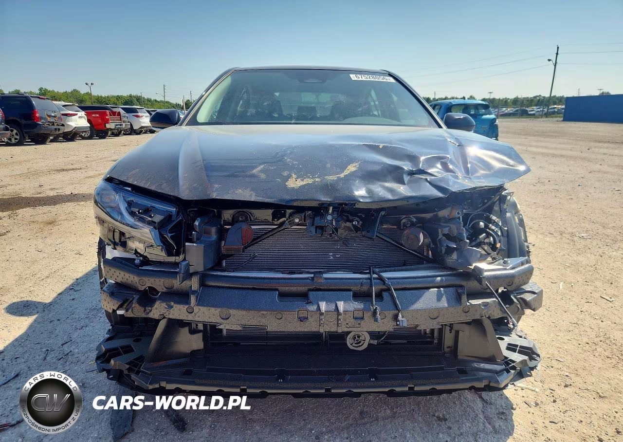 2026 Toyota Camry Le VIN:4T1DBADK8TU067922 - 5