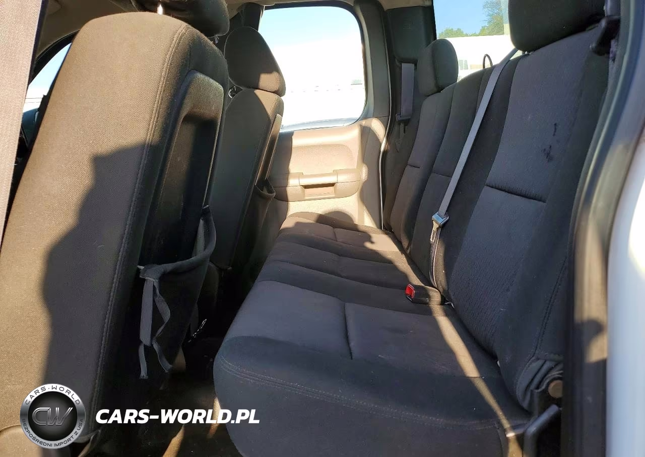 2012 Chevrolet Silverado C1500 VIN:1GCRCPEA8CZ231043 - 10