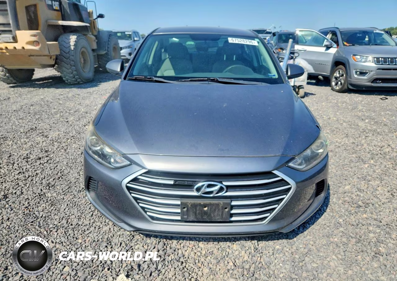 2018 Hyundai Elantra Sel VIN:5NPD84LF4JH253862 - 5
