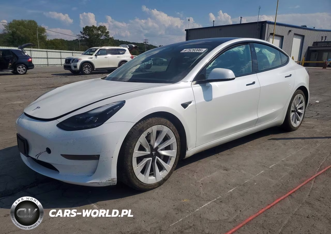 2023 Tesla Model 3 – zdjęcie 1 z 12