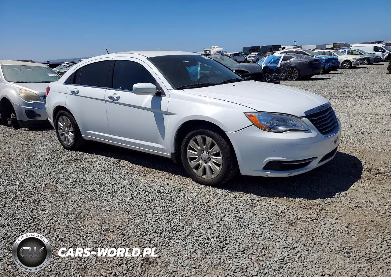2013 Chrysler 200 Lx VIN:1C3CCBAB9DN634811 - 4