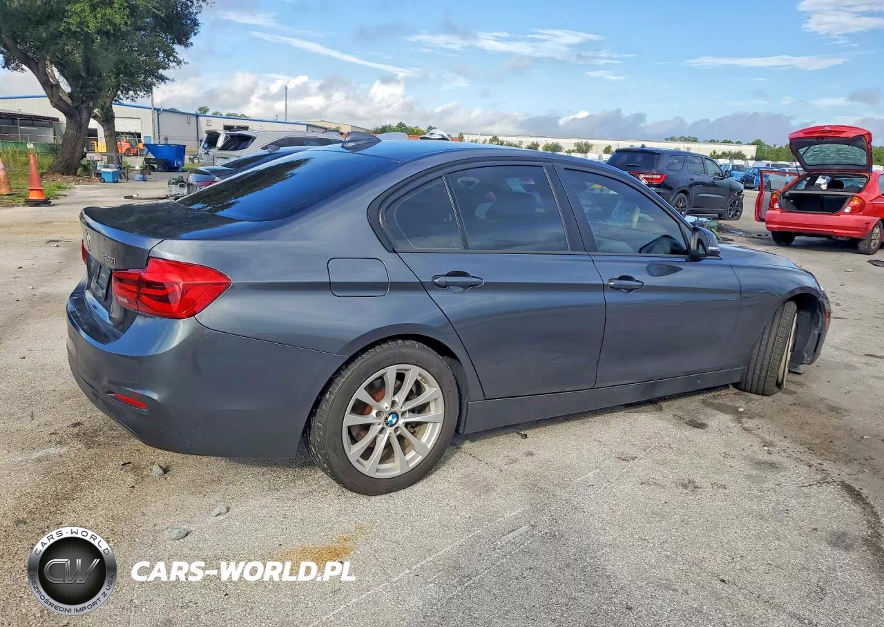 2016 BMW 320 I VIN:WBA8E1G50GNT99918 - 3