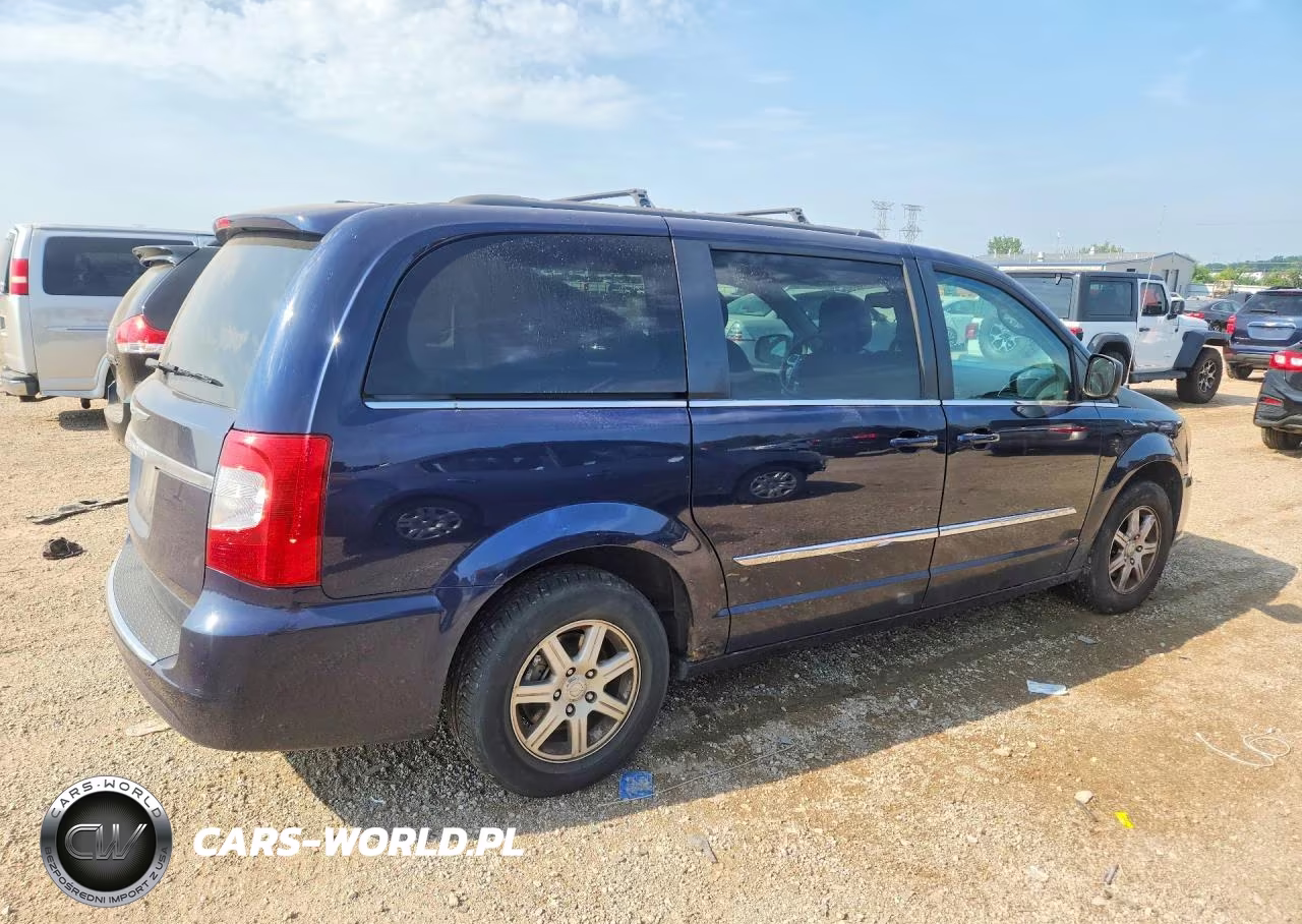 2013 Chrysler Town & Country Touring VIN:2C4RC1BG5DR503548 - 3