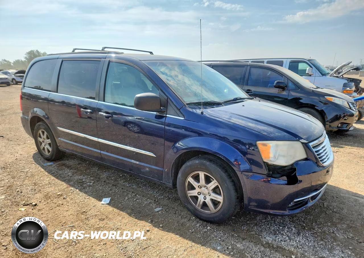 2013 Chrysler Town & Country Touring VIN:2C4RC1BG5DR503548 - 4