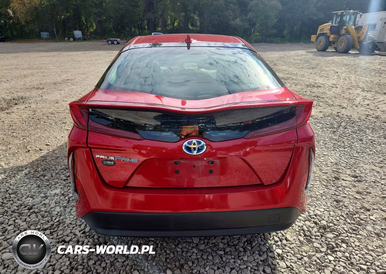 2021 Toyota Prius Prime Le VIN:JTDKAMFP0M3188007 - 6