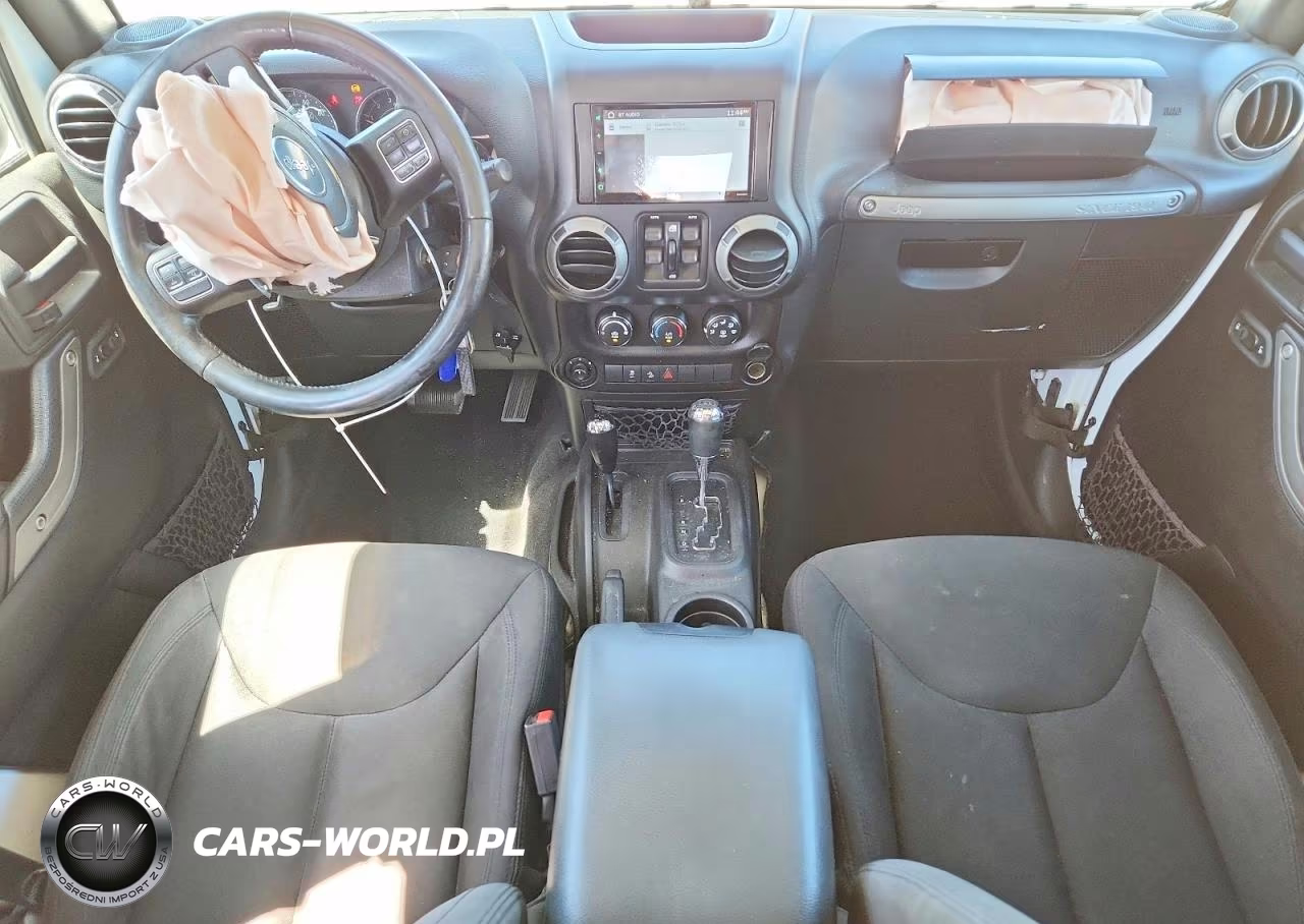2016 Jeep Wrangler Unlimited Sport VIN:1C4HJWDG2GL170041 - 8