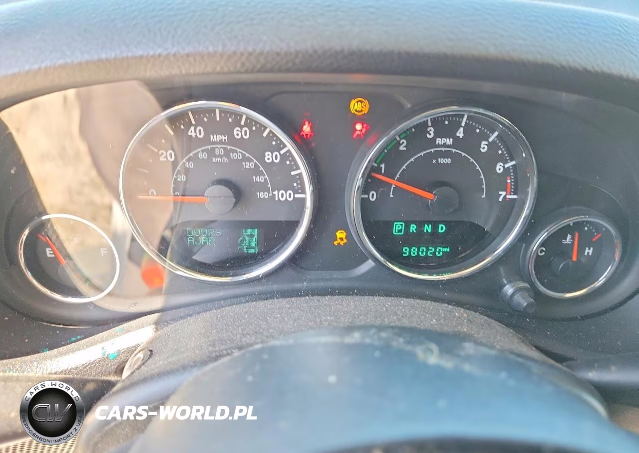 2016 Jeep Wrangler Unlimited Sport VIN:1C4HJWDG2GL170041 - 9