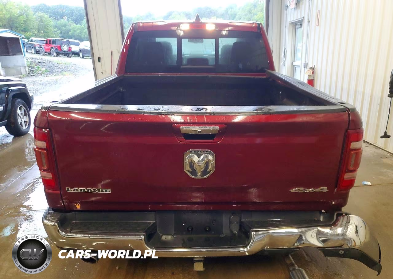 2019 Ram 1500 Laramie VIN:1C6SRFJT2KN506114 - 6