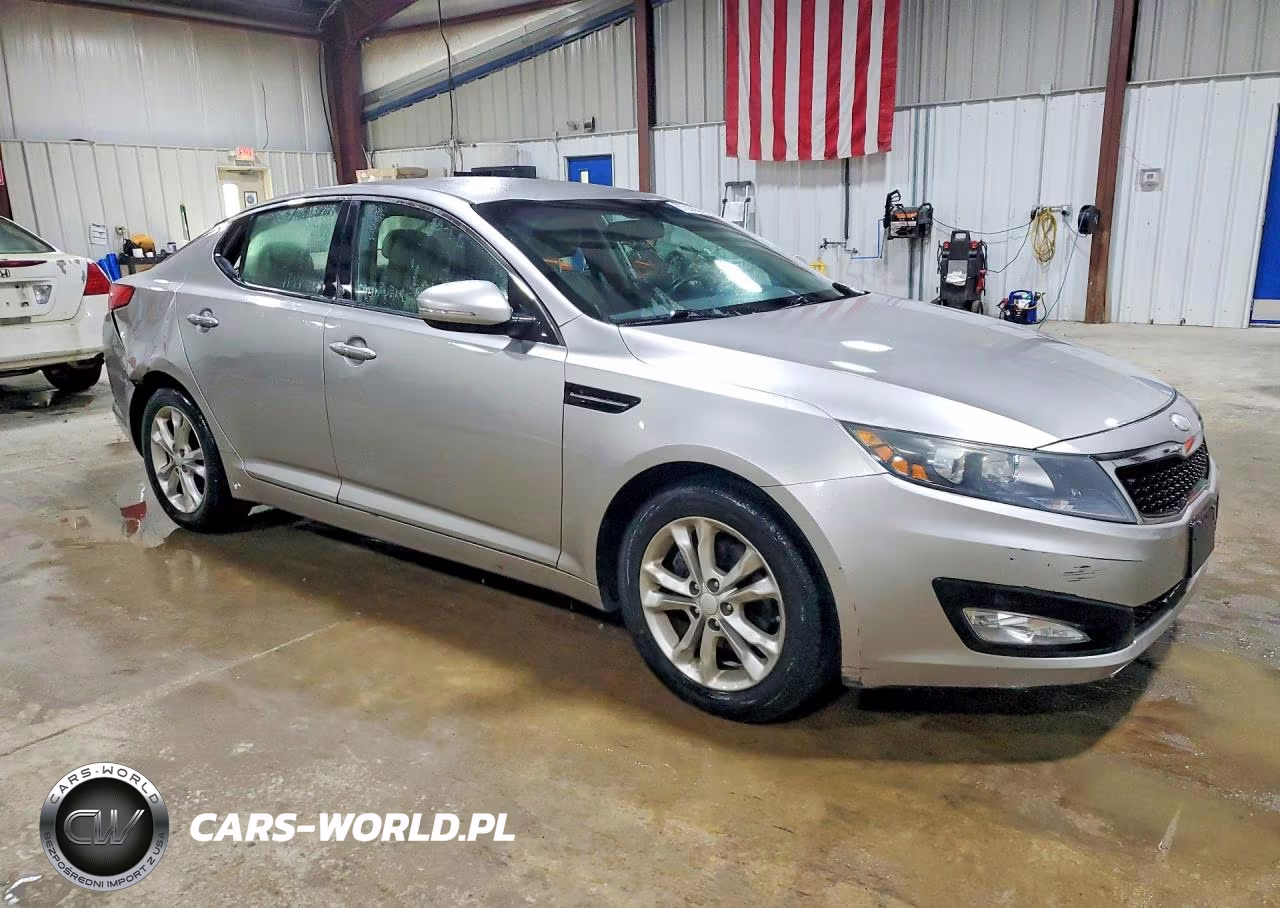 2013 Kia Optima Lx VIN:5XXGM4A78DG216172 - 4