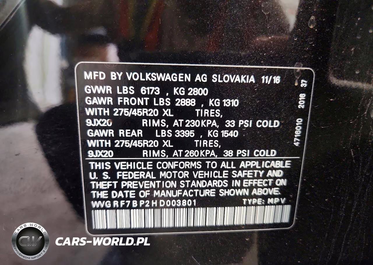 2017 Volkswagen Touareg Wolfsburg VIN:WVGRF7BP2HD003801 - 13