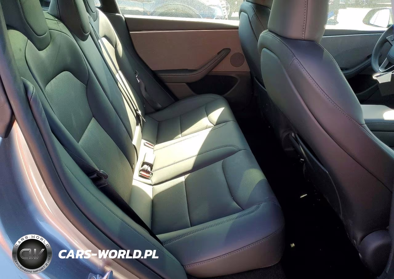 2025 Tesla Model 3 VIN:5YJ3E1EA7SF075272 - 10