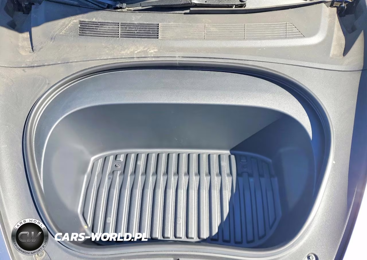 2025 Tesla Model 3 VIN:5YJ3E1EA7SF075272 - 11