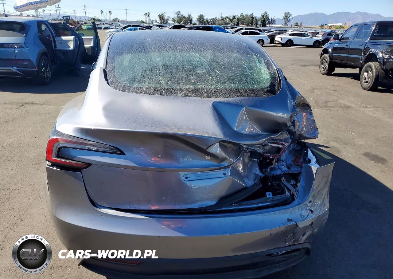 2025 Tesla Model 3 VIN:5YJ3E1EA7SF075272 - 6