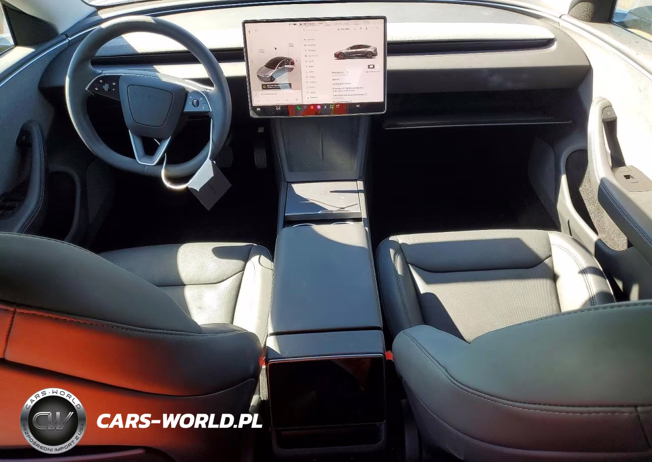 2025 Tesla Model 3 VIN:5YJ3E1EA7SF075272 - 8