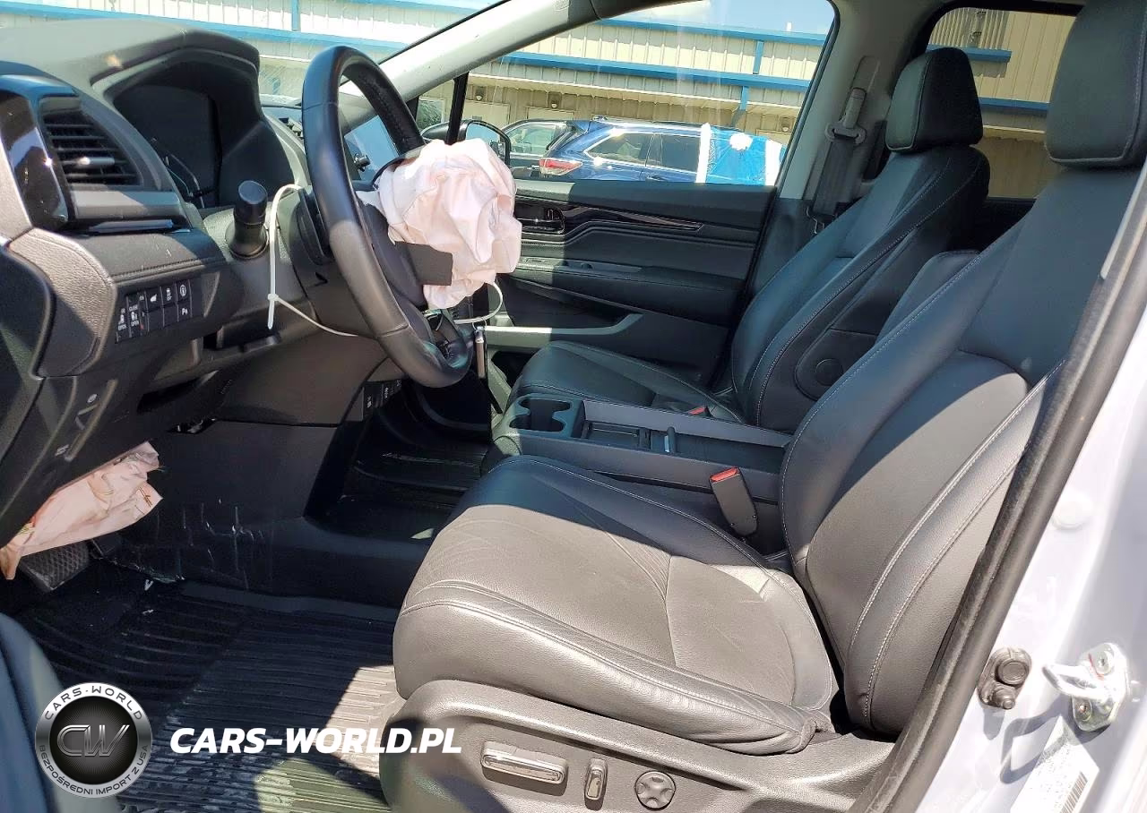 2024 Honda Odyssey Touring VIN:5FNRL6H85RB027656 - 7
